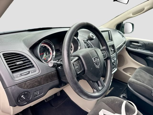 Used 2017 Dodge Grand Caravan SE w/ Power Window Group FWD image 12