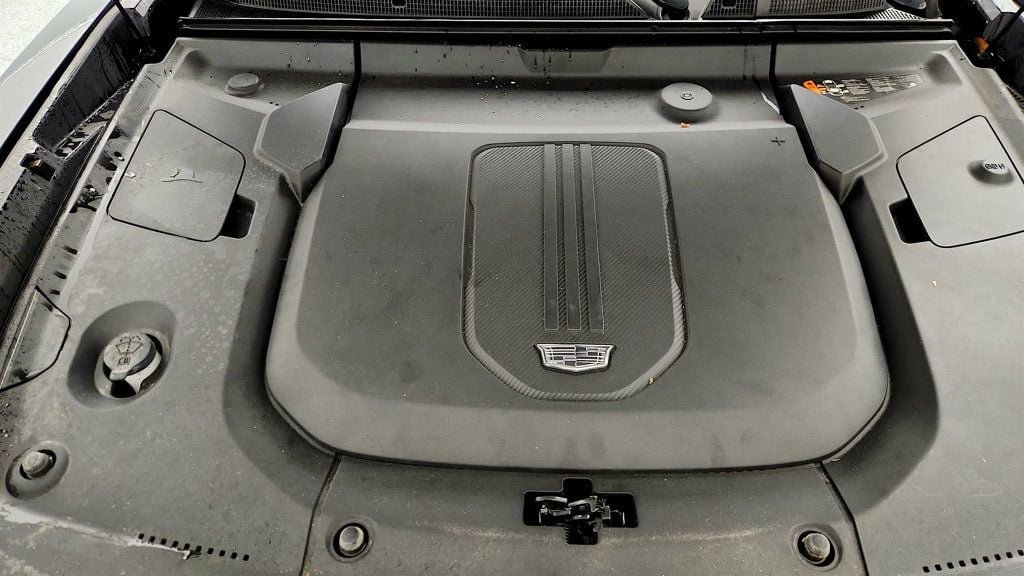 Used 2024 Cadillac Lyriq Luxury RWD image 25