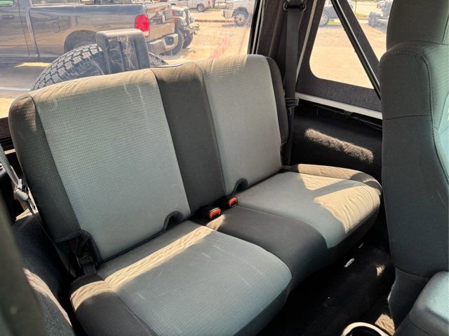 Used 2006 Jeep Wrangler Sport w/ Golden Eagle Group image 18