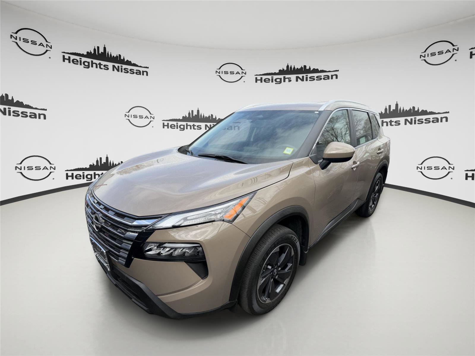 Used 2024 Nissan Rogue SV w/ SV Premium Package image 1