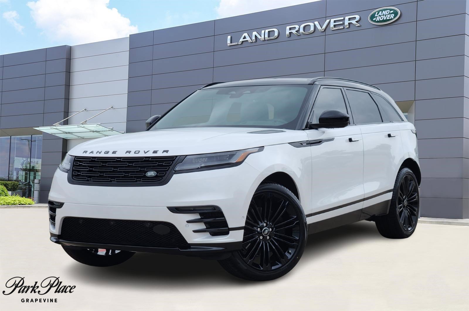 New 2026 Land Rover Range Rover Velar Dynamic SE image 1