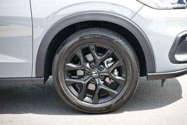 Certified 2025 Honda HR-V Sport image 10