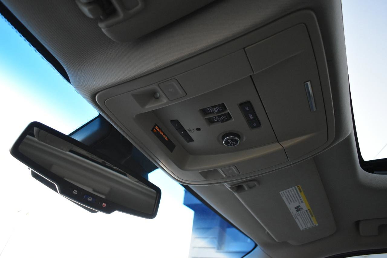 Used 2015 Chevrolet Suburban LTZ image 48