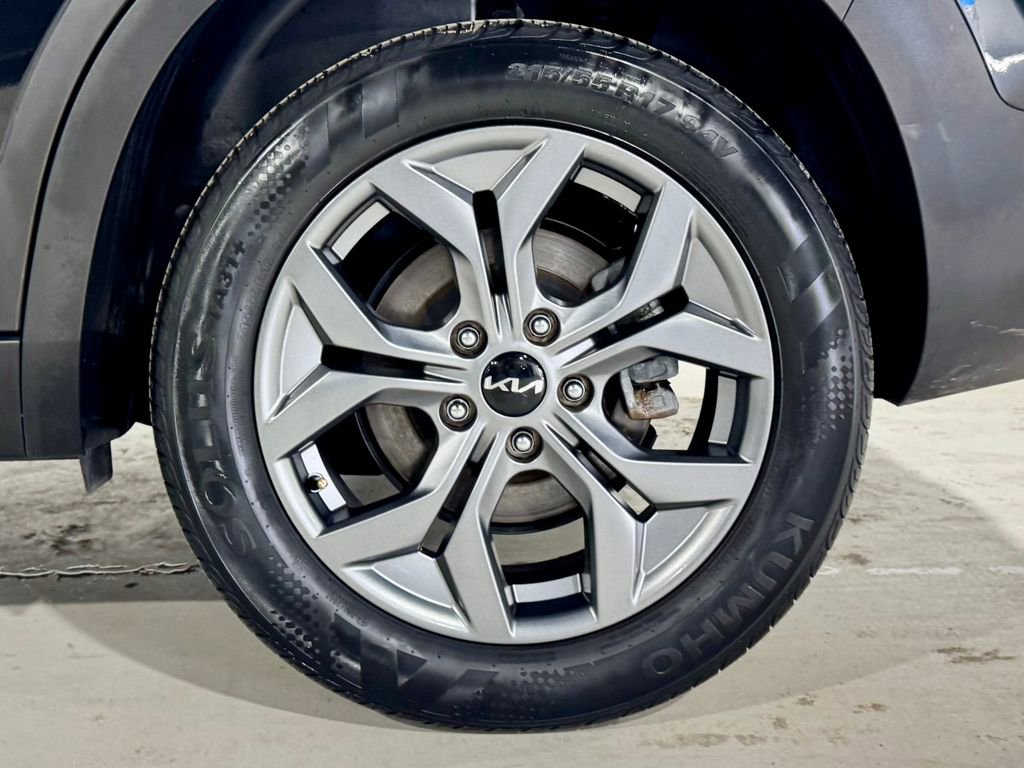 Used 2024 Kia Seltos LX image 31