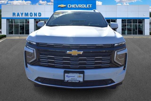 New 2026 Chevrolet Suburban High Country image 9