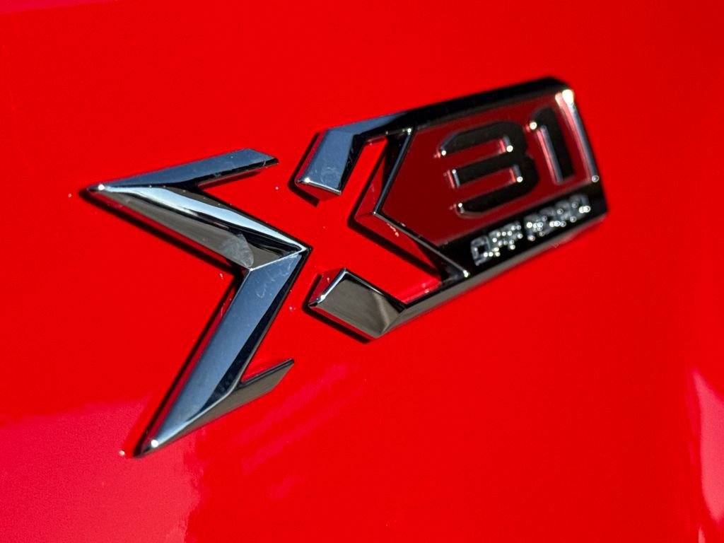 Used 2025 GMC Sierra 2500 SLE w/ SLE Convenience Package image 11