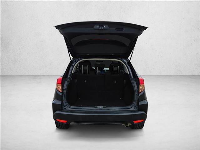 Used 2016 Honda HR-V LX image 7