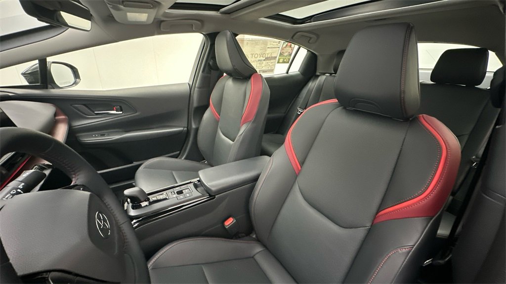 New 2026 Toyota Prius Plug-In Hybrid image 9