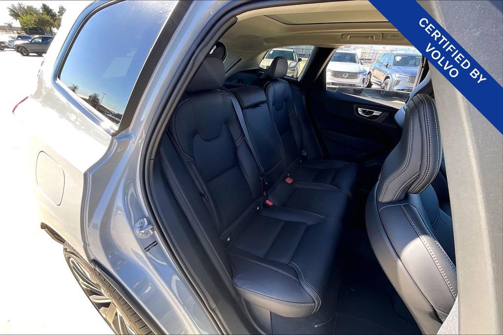 Certified 2026 Volvo XC60 B5 Ultra w/ Climate Package image 36