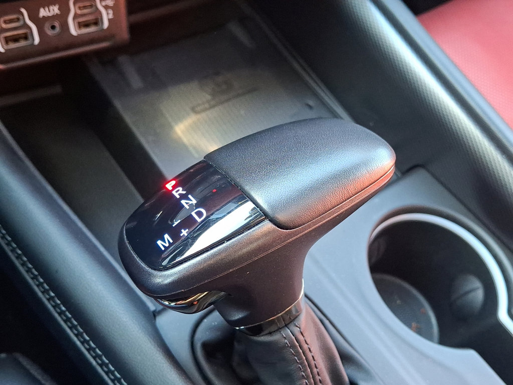 Used 2022 Dodge Durango R/T w/ Blacktop Package image 32