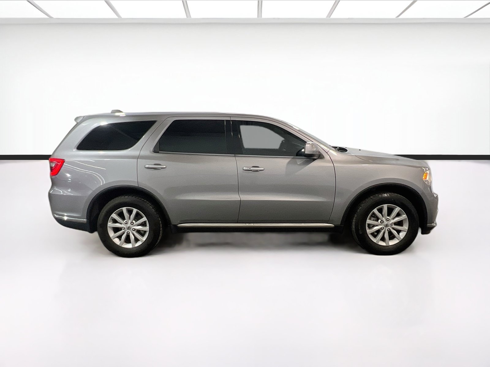 Used 2019 Dodge Durango SXT RWD image 23