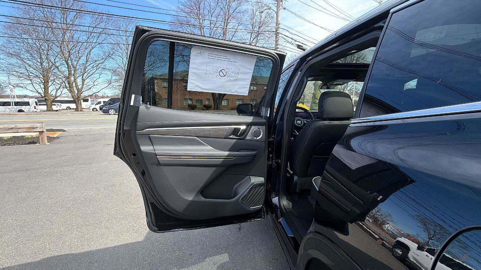 New 2026 Buick Enclave Avenir w/ Super Cruise Package image 31