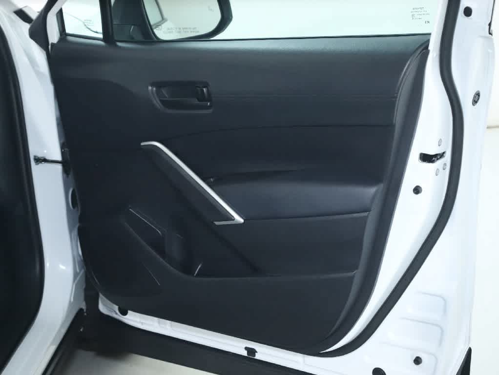 Certified 2024 Toyota Corolla Cross LE FWD image 31
