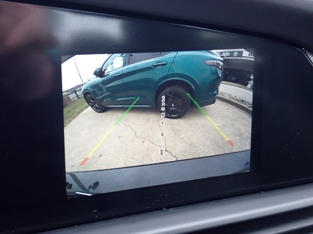 New 2025 Alfa Romeo Giulia AWD image 21