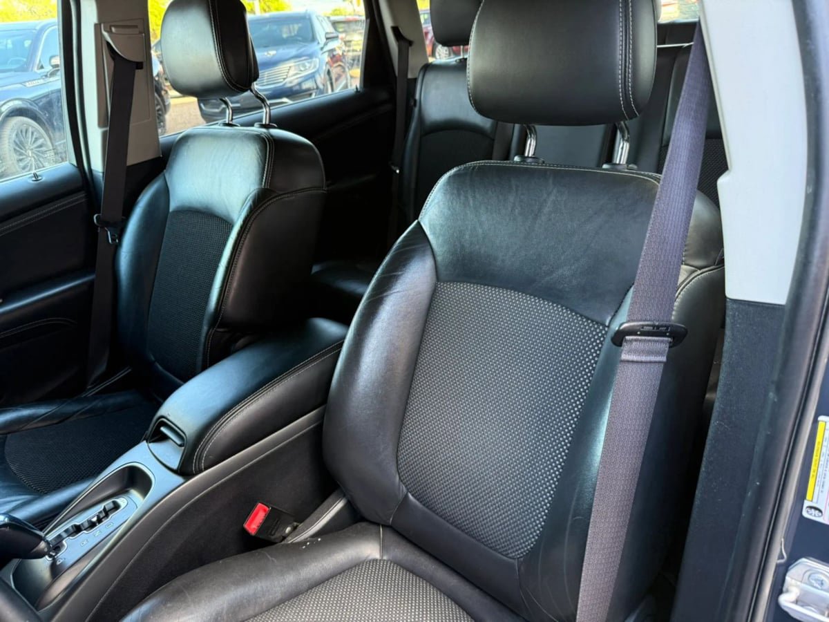 Used 2017 Dodge Journey Crossroad image 41