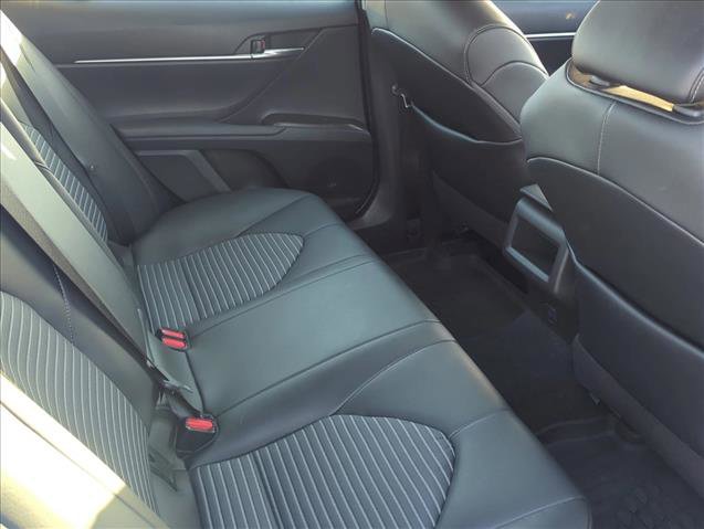 Used 2021 Toyota Camry SE w/ Convenience Package FWD image 24