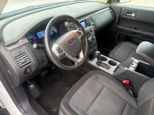 Used 2019 Ford Flex SE FWD image 17