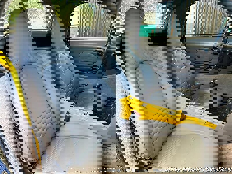 Used 1999 Porsche Boxster image 26