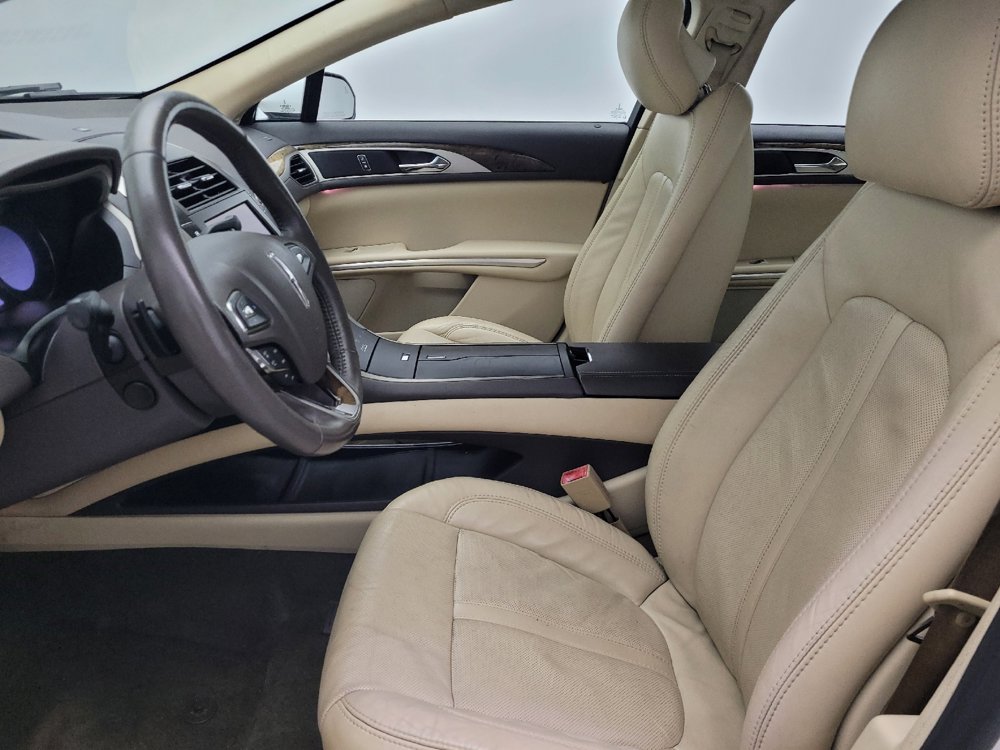 Used 2013 Lincoln MKZ FWD image 17