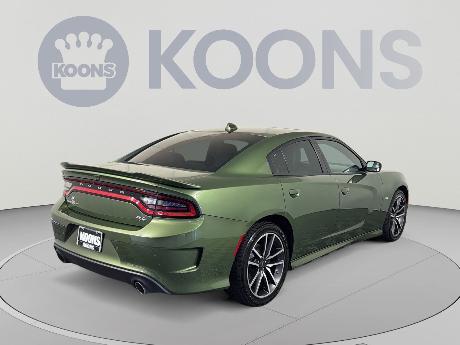 Used 2023 Dodge Charger R/T w/ Plus Group RWD image 7