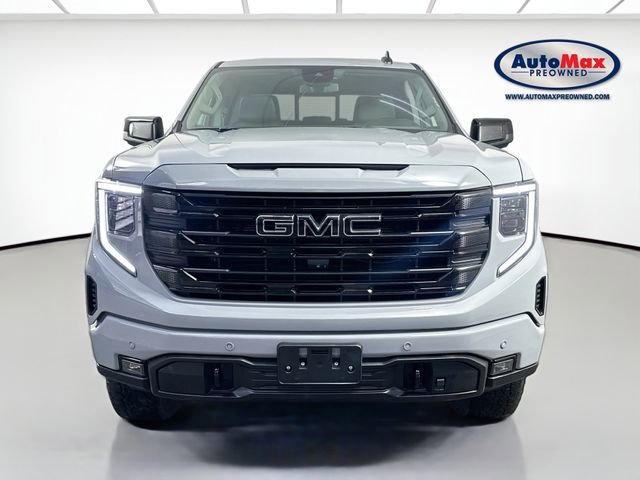 Used 2024 GMC Sierra 1500 Elevation w/ Elevation Premium Package AWD/4WD image 7