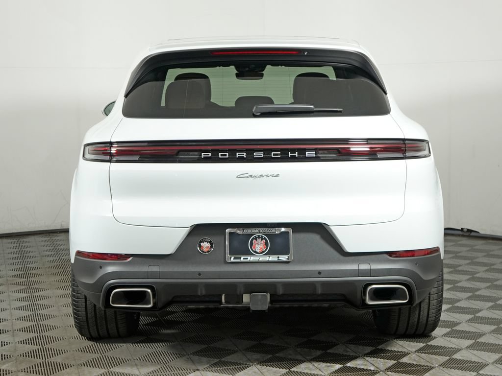 Certified 2026 Porsche Cayenne AWD/4WD image 6