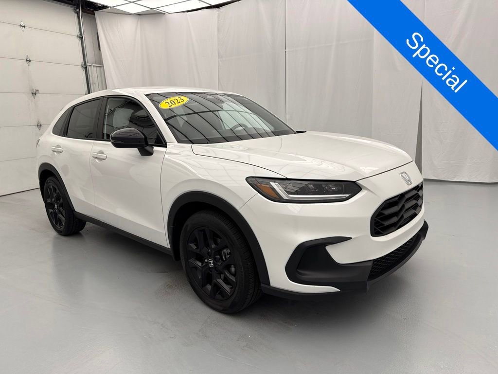 Used 2023 Honda HR-V Sport image 1