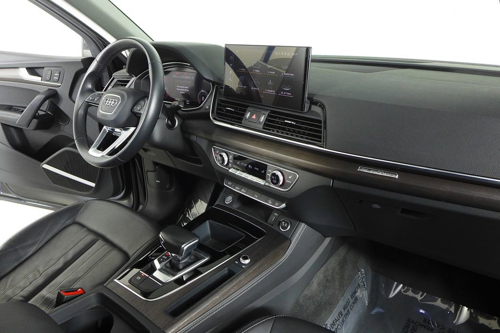 Used 2023 Audi Q5 2.0T Premium Plus w/ Premium Plus Package image 13