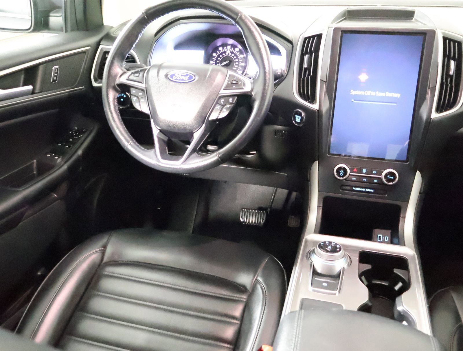 Used 2023 Ford Edge SEL image 28