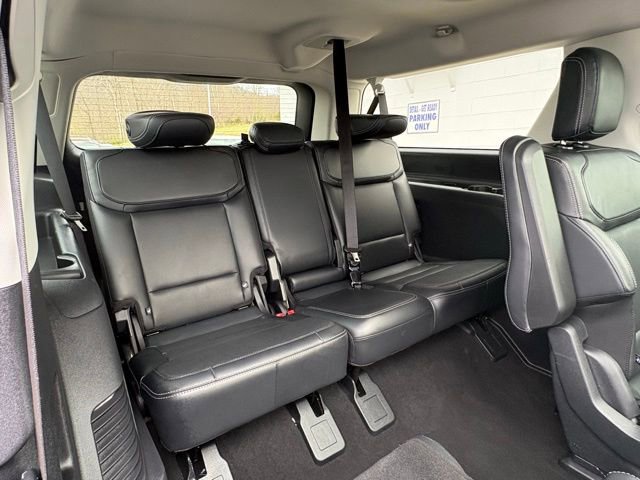 Used 2025 Ford Expedition Max Platinum AWD/4WD image 35