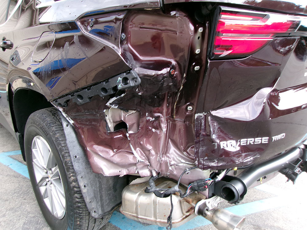 Used 2022 Chevrolet Traverse LT w/ LPO, Floor Liner Package image 7