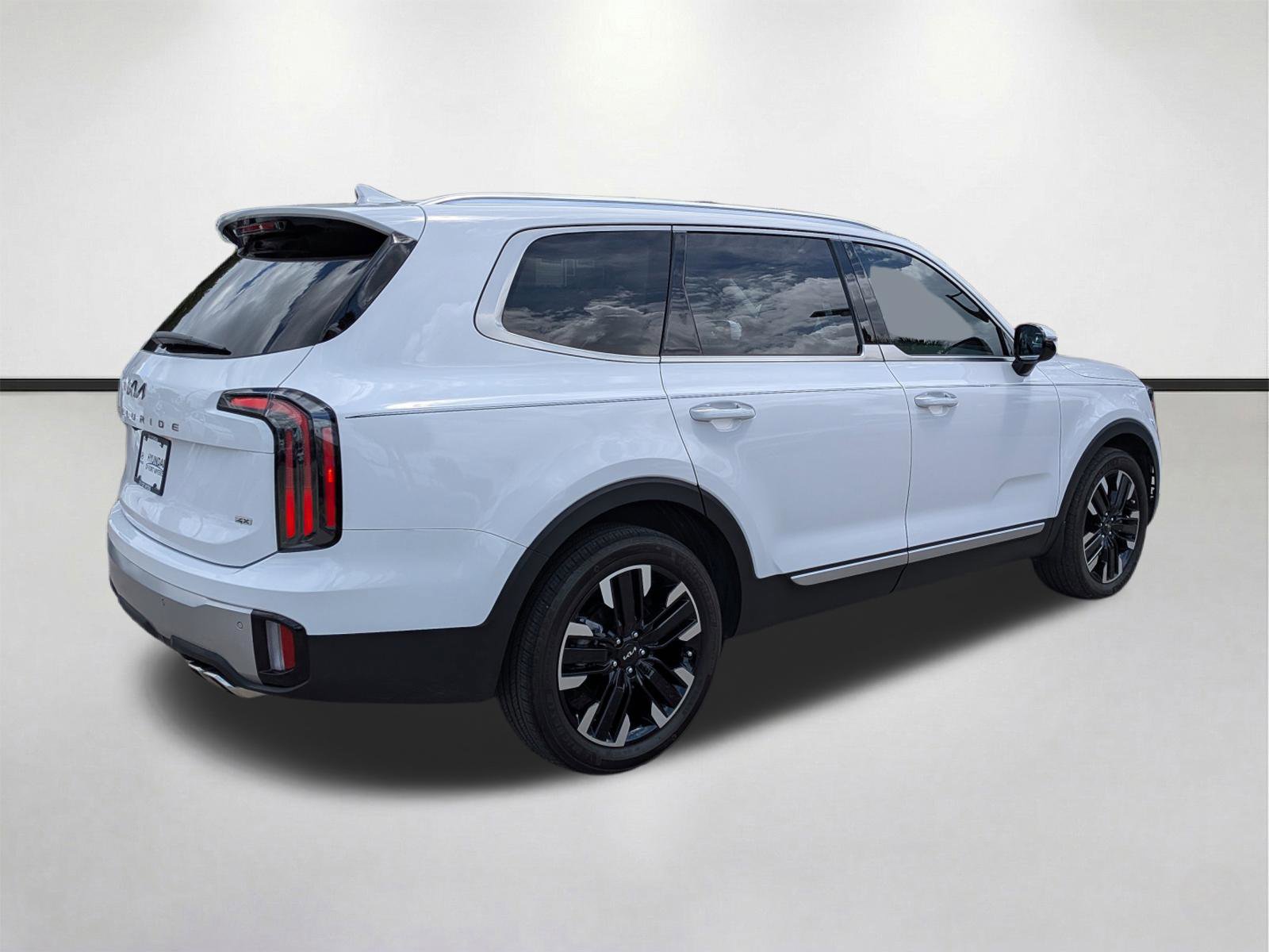 Used 2023 Kia Telluride SX Prestige AWD/4WD image 4