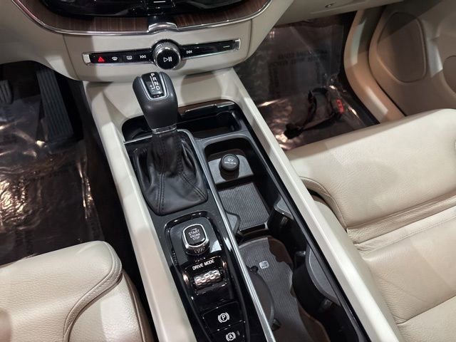 Used 2019 Volvo XC60 T5 Inscription AWD/4WD image 16