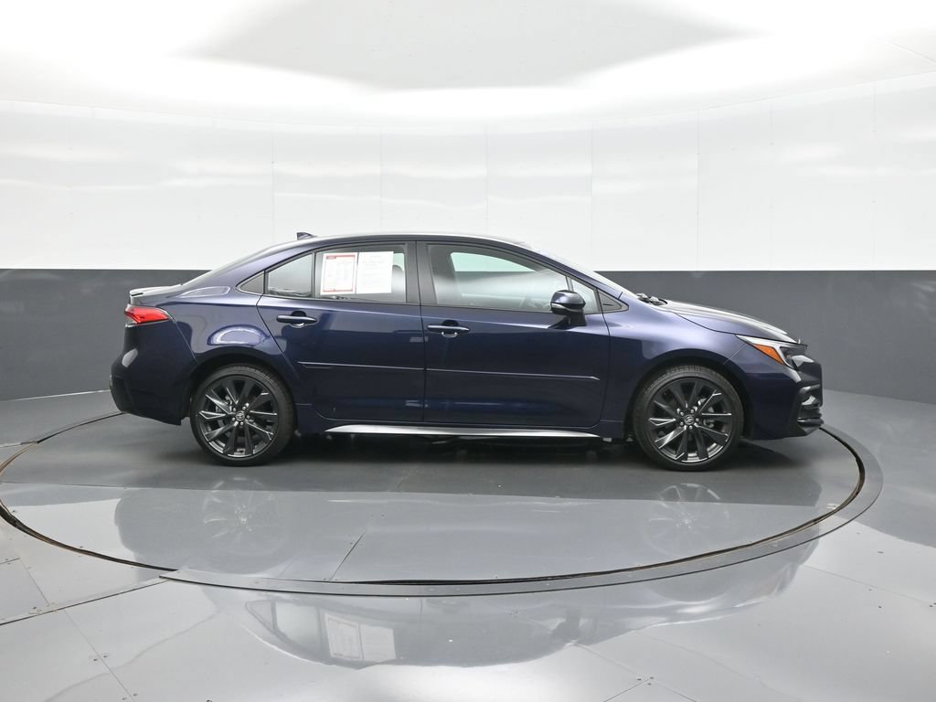 Certified 2026 Toyota Corolla SE w/ SE Package FWD image 8