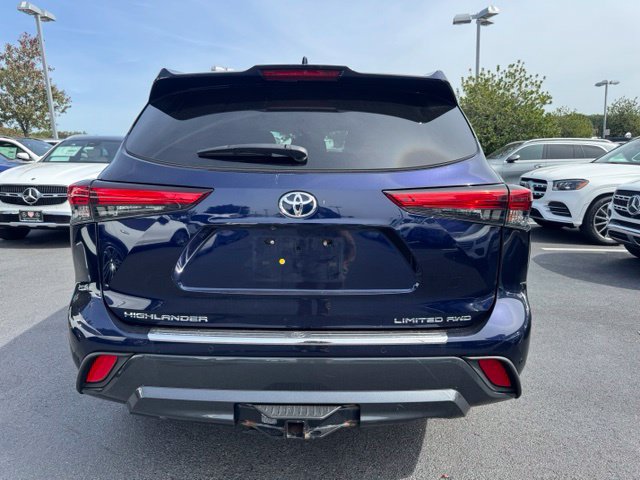 Used 2021 Toyota Highlander Limited AWD/4WD image 23