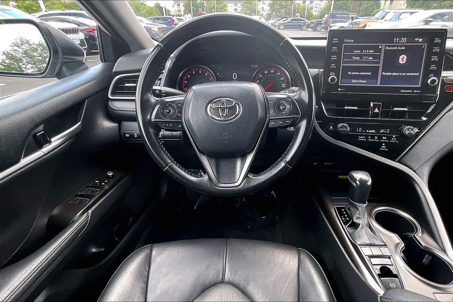 Used 2023 Toyota Camry XSE FWD image 5
