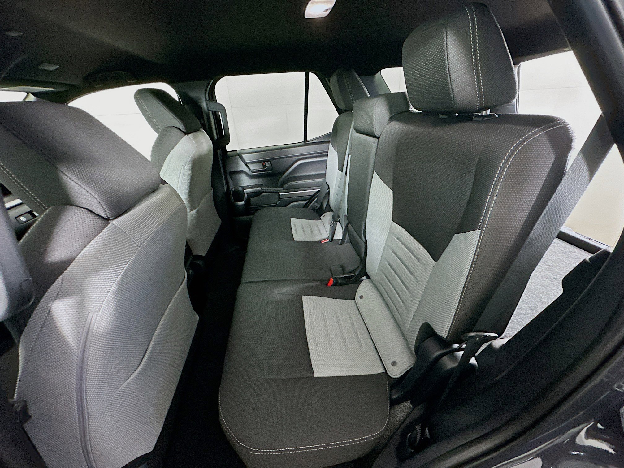 Used 2025 Toyota 4Runner TRD Off-Road image 25