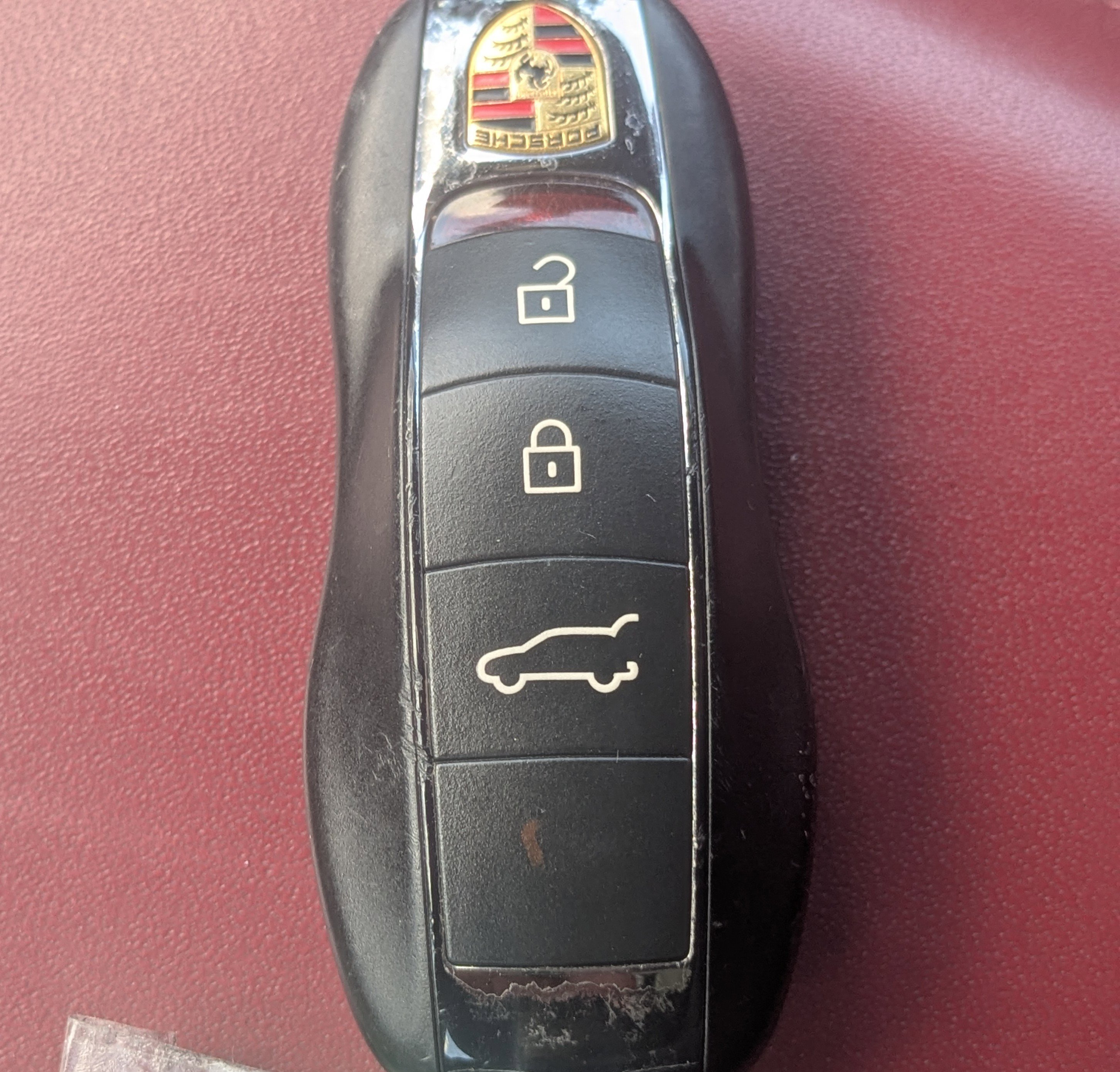 Used 2023 Porsche Macan Turbo image 37