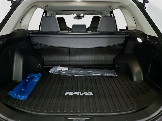 New 2025 Toyota RAV4 XLE image 30