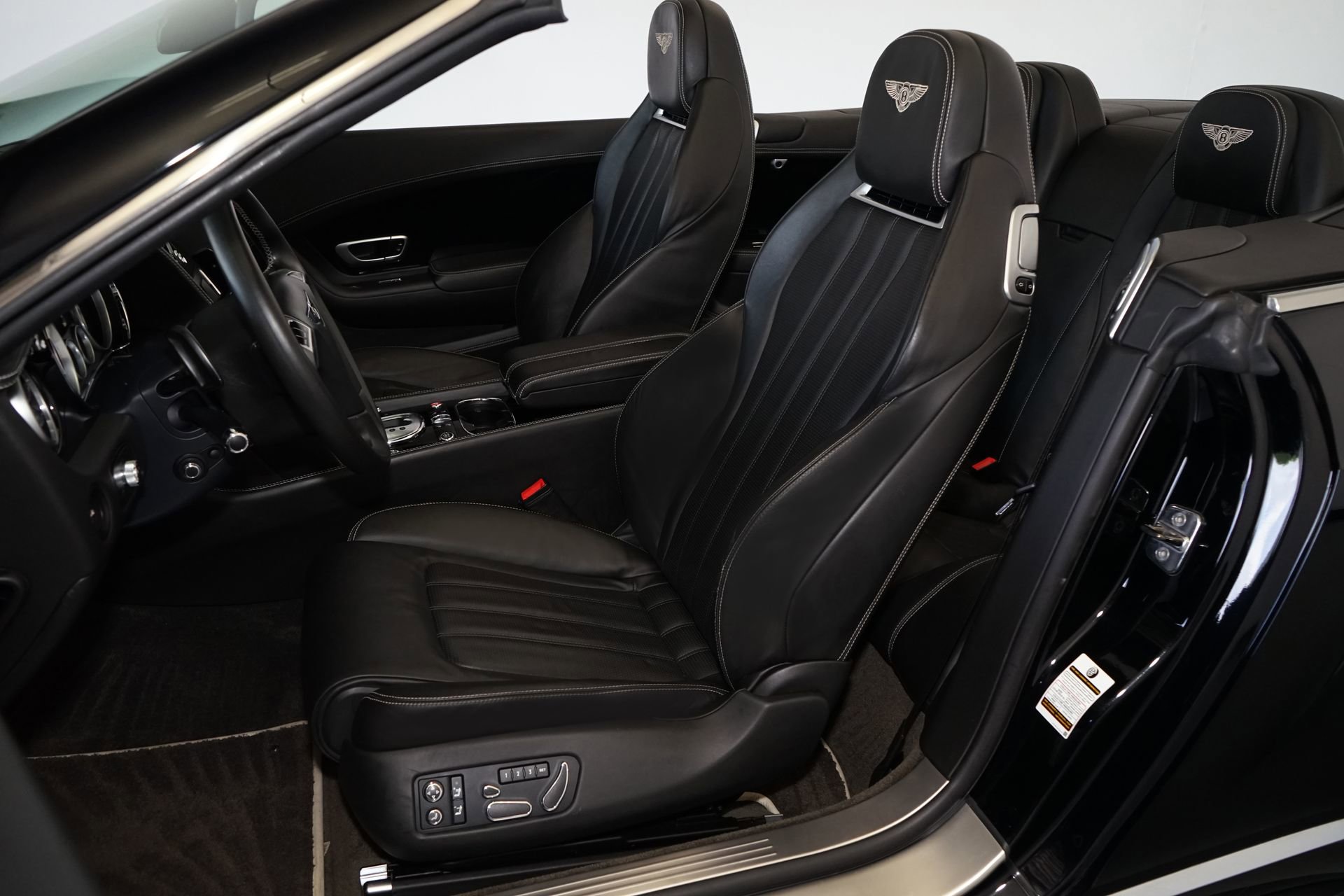 Used 2015 Bentley Continental GT V8 S image 3