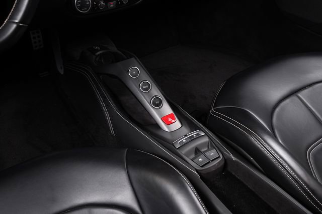 Used 2019 Ferrari 488 Spider RWD image 28