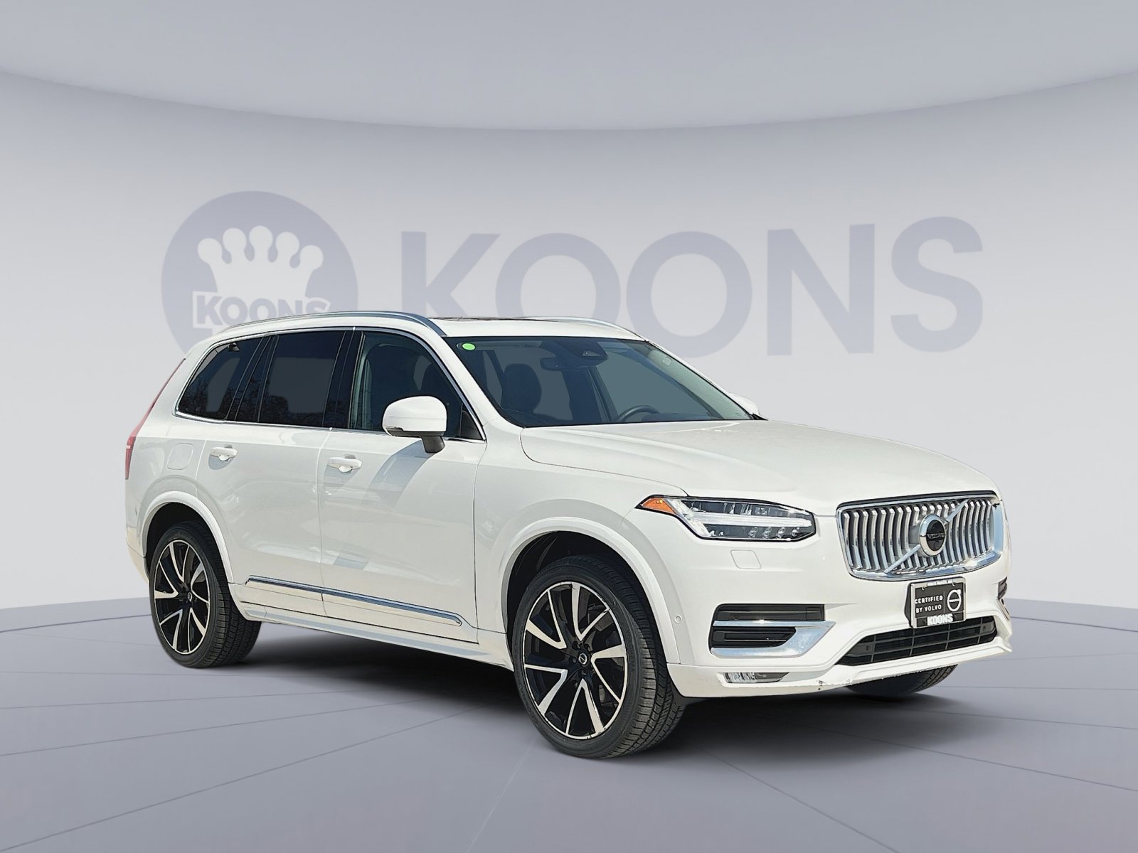 Certified 2023 Volvo XC90 B6 Plus w/ Protection Package Premier AWD/4WD image 18