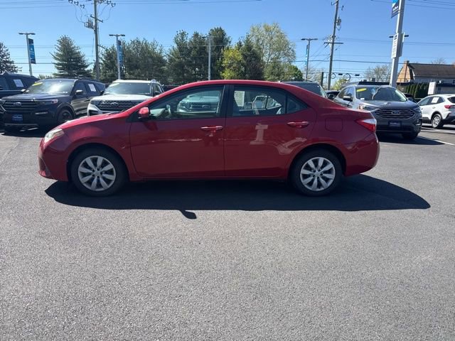 Used 2016 Toyota Corolla LE FWD image 4