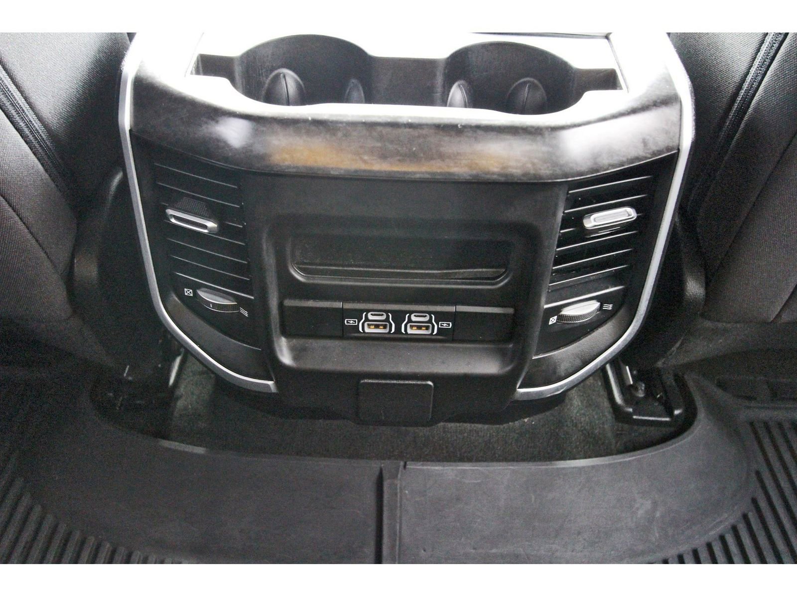 Used 2023 RAM 1500 Big Horn image 15