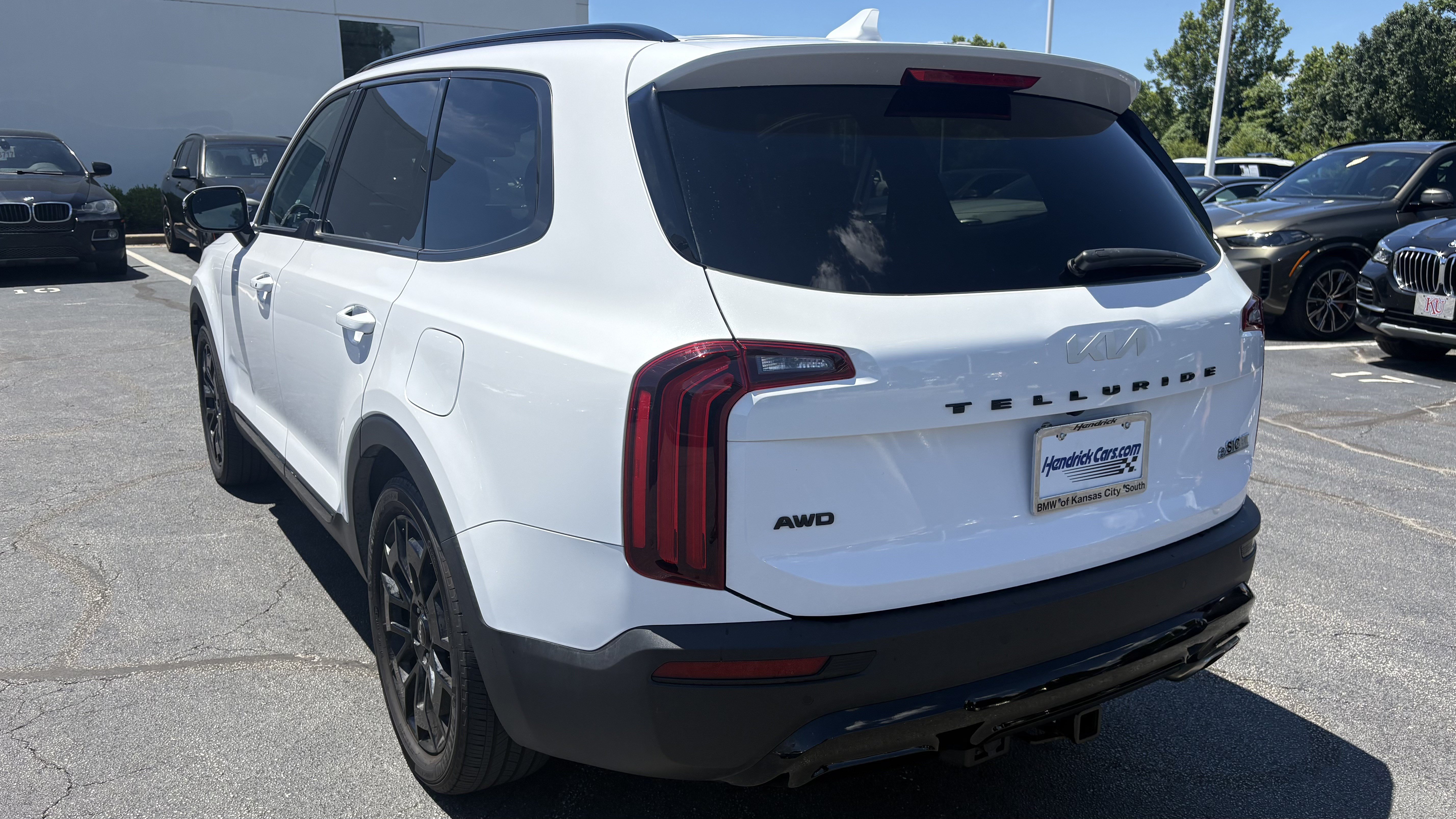 Used 2022 Kia Telluride SX w/ SX Prestige Package AWD/4WD image 8