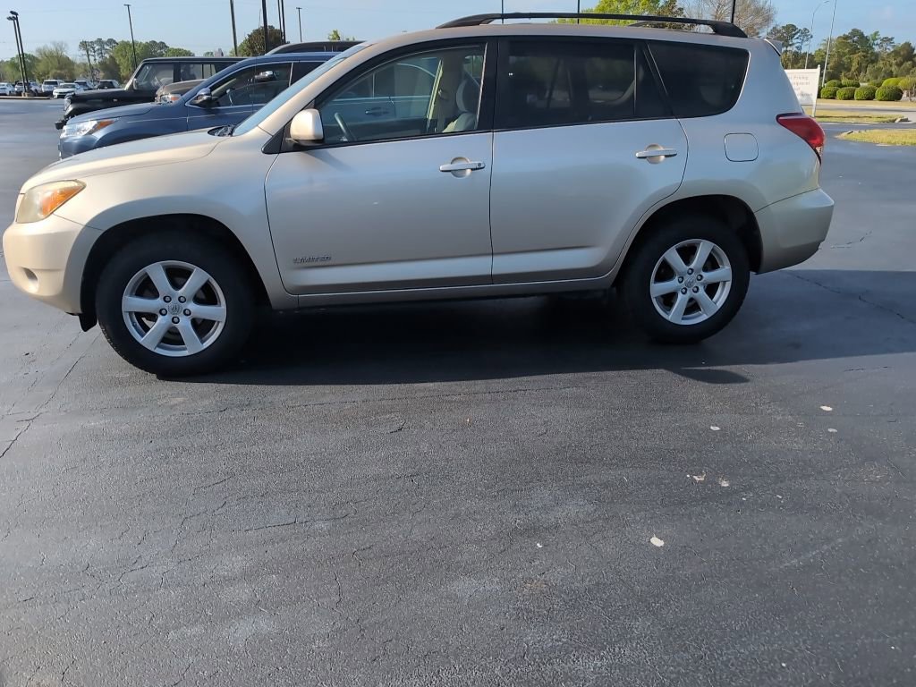 Used 2006 Toyota RAV4 Limited image 2
