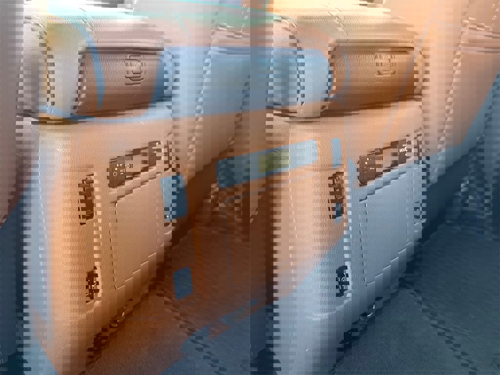 Used 2023 INFINITI QX80 Sensory w/ All-Season Package image 36