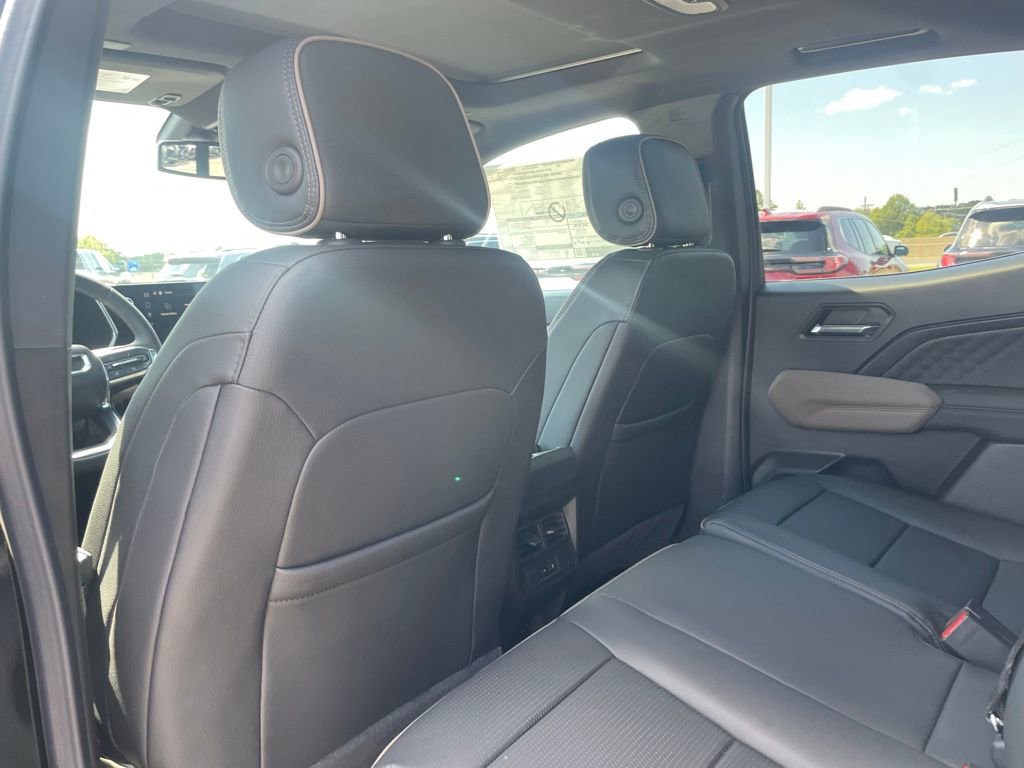 New 2026 GMC Canyon Denali image 28