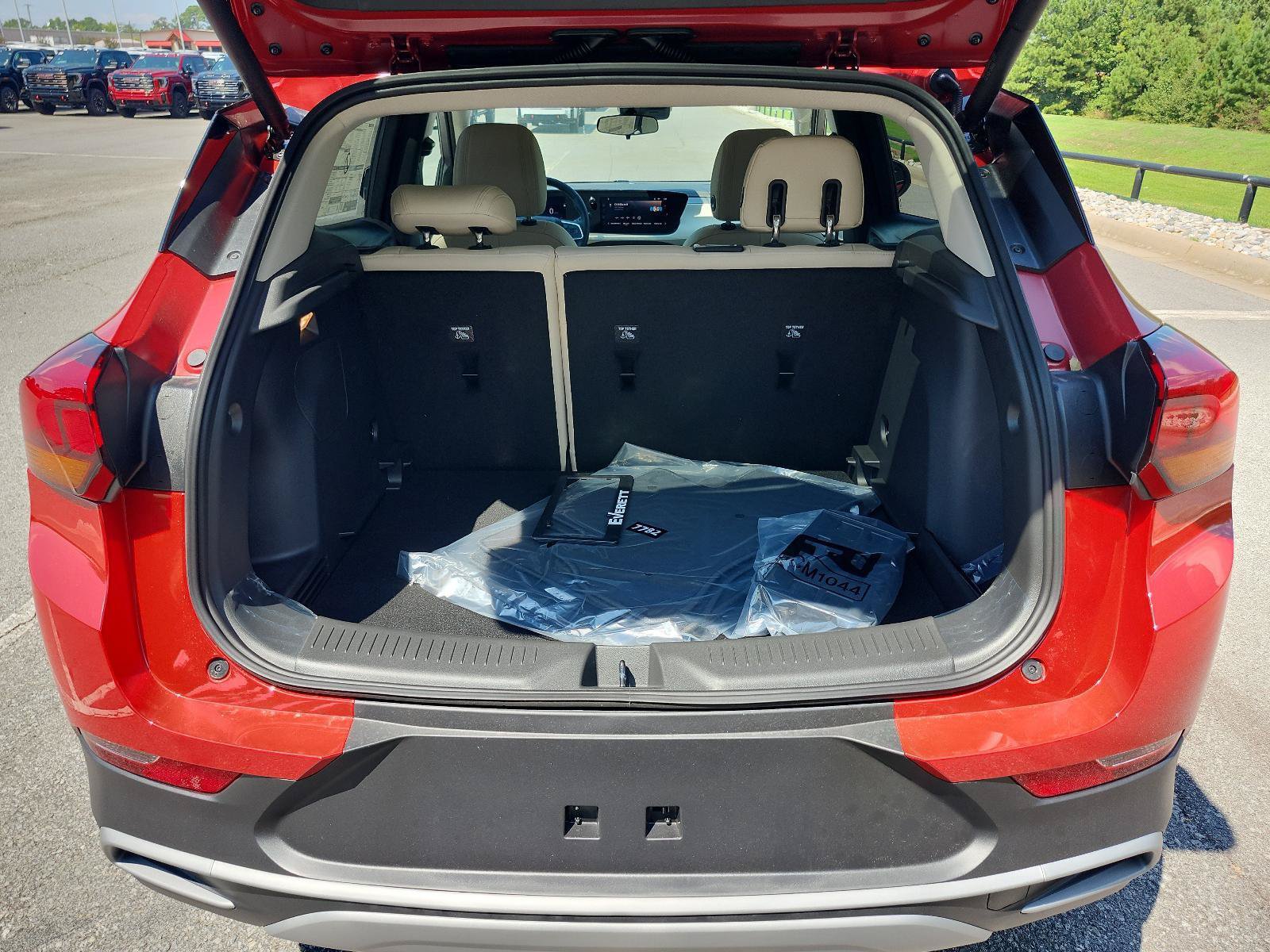 New 2026 Buick Encore GX Preferred w/ Comfort Package FWD image 7