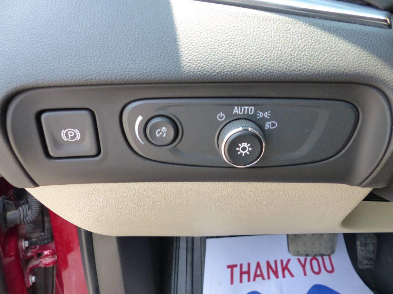 Used 2021 Buick Enclave Essence w/ Sound and Sites Package AWD/4WD image 24